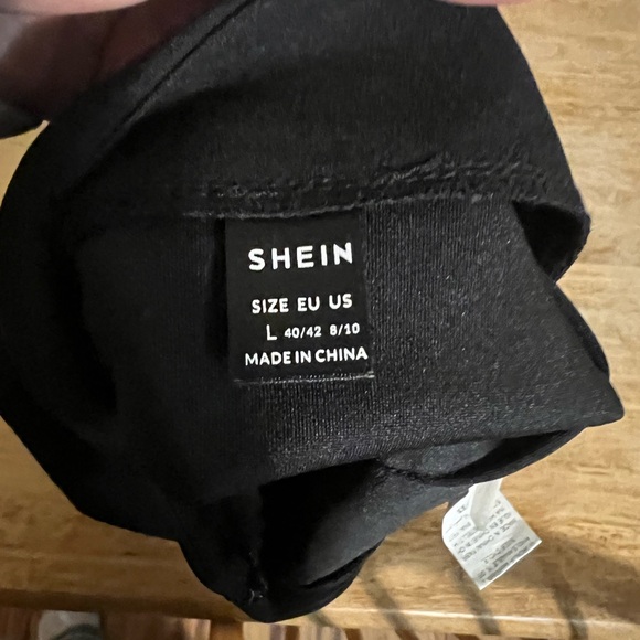 Black Skirt with Heart Buttons - Picture 3 of 3